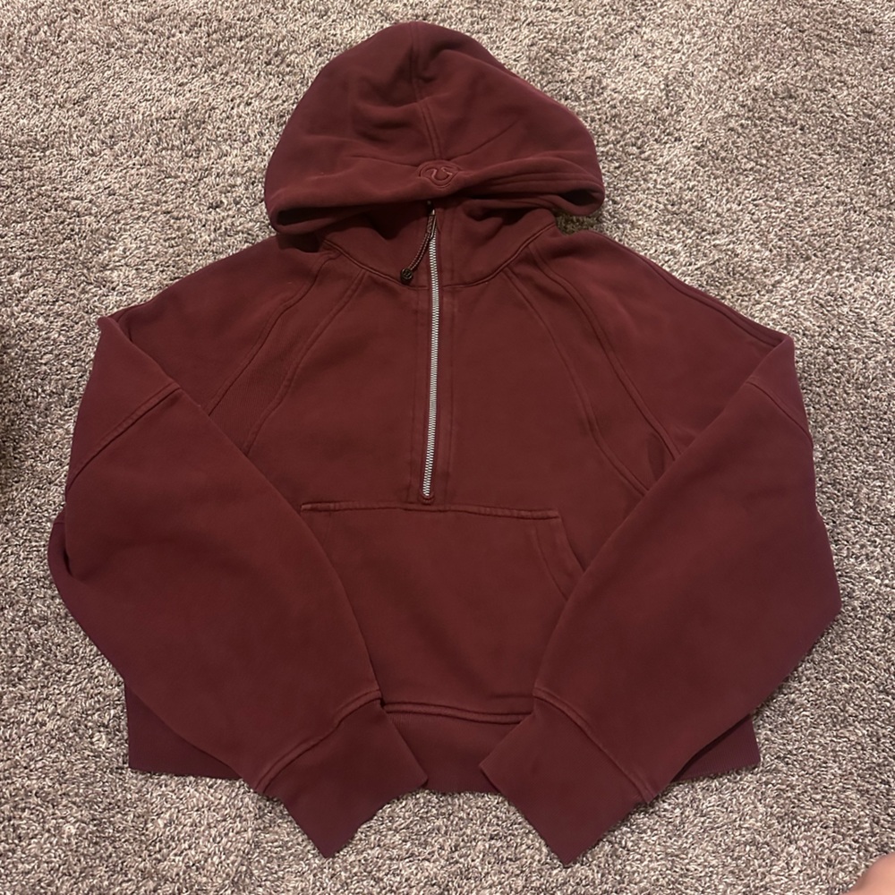 Maroon Lulu scuba